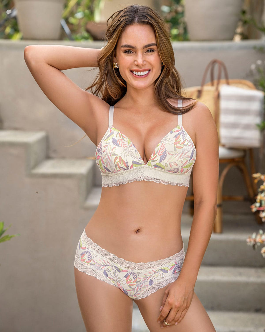 Brasier ultracómodo con encaje en la base y espalda Comfy Bra